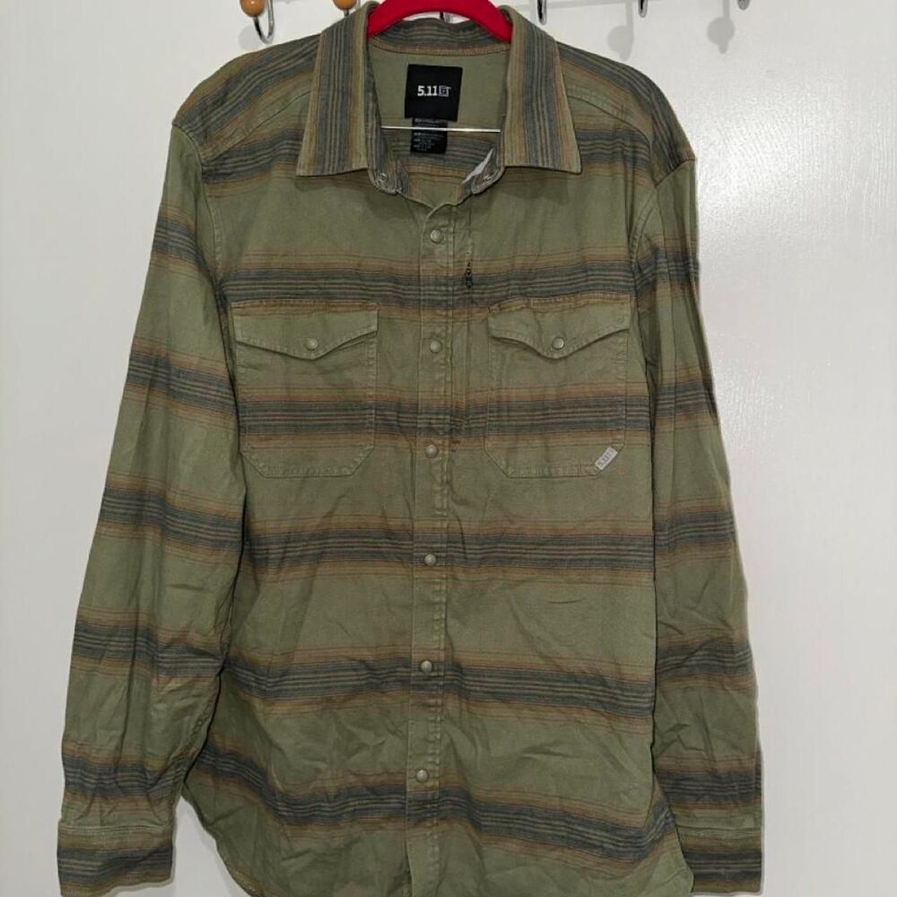 511-tactical Men's Green and Khaki Shirt
